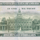 Reverso del billete de 100 dólares. Wikimedia Commons